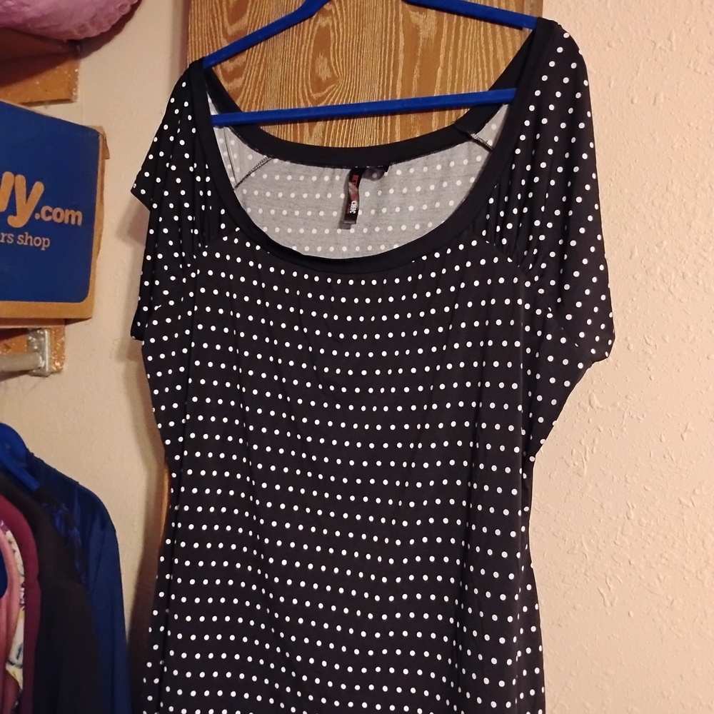 Torrid Retro Chic Monochrome Polka Dot Blouse Size 3
